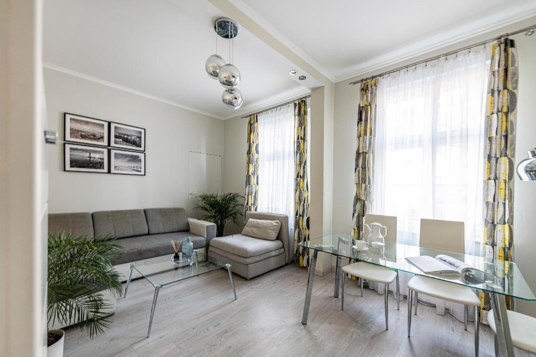 Beach Apartment I Plazowy Happy Hours Сопот Экстерьер фото